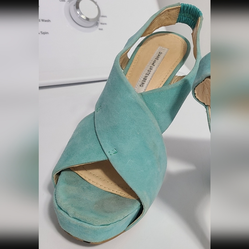 Diane von Furstenberg Suede Slingback heels size 8 BRAZIL - Picture 5 of 10